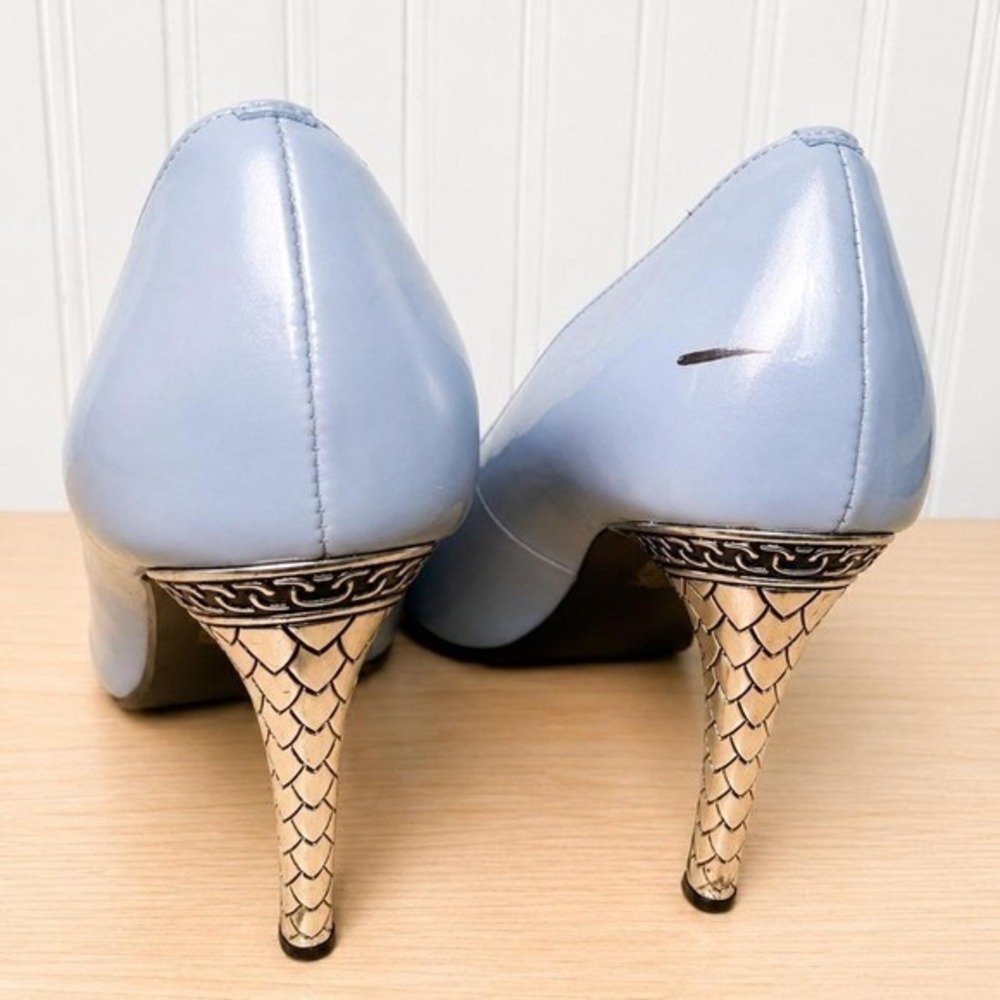 J. Reneé Pointed Toe Pumps with Metallic Sculpted Heel - Picture 6 of 7